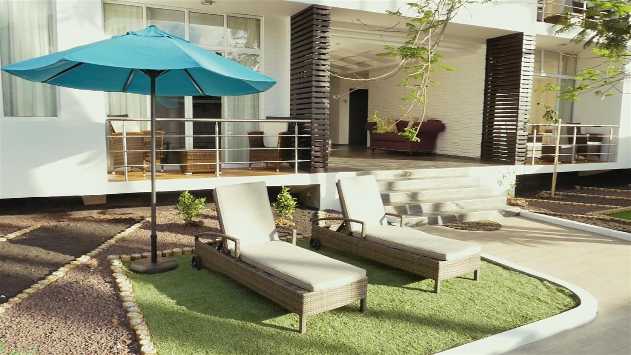 Ikala Galapagos Hotel Puerto Ayora  Exterior foto